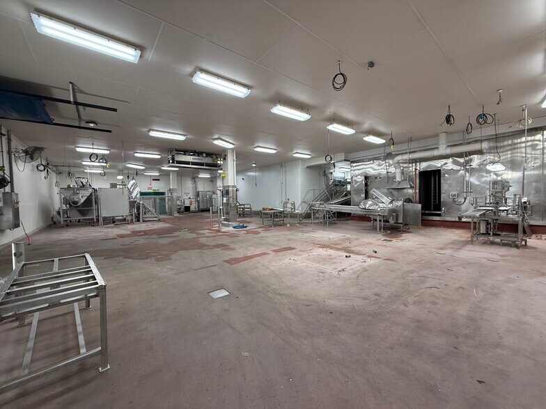 More Photos Of 4001 N American St, Philadelphia Warehouse For Lease