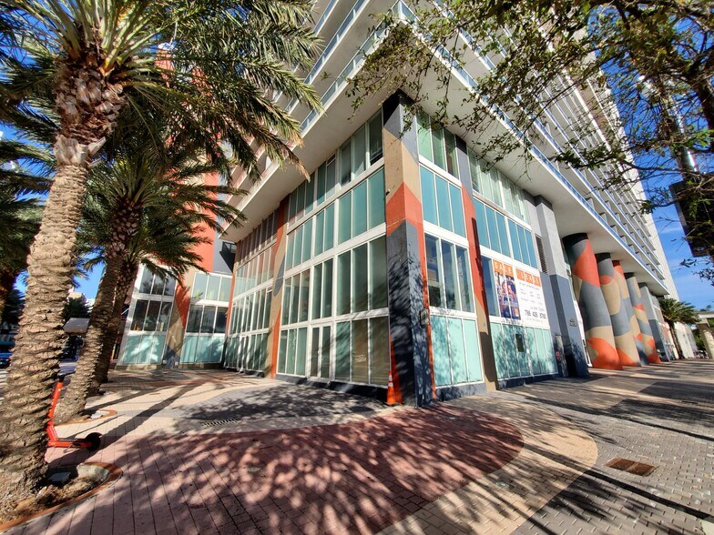 More Photos Of 50 Biscayne Blvd, Miami Multifamily For Sale