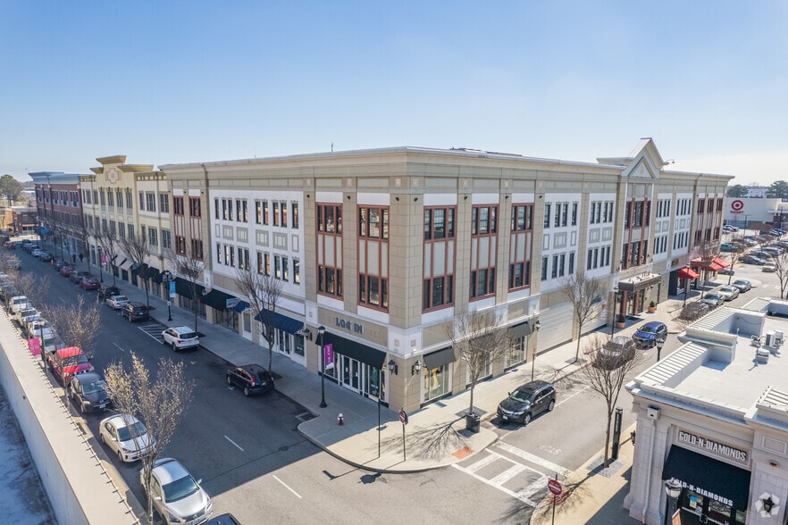 More Photos Of 4410 E Claiborne Sq, Hampton Unknown For Lease