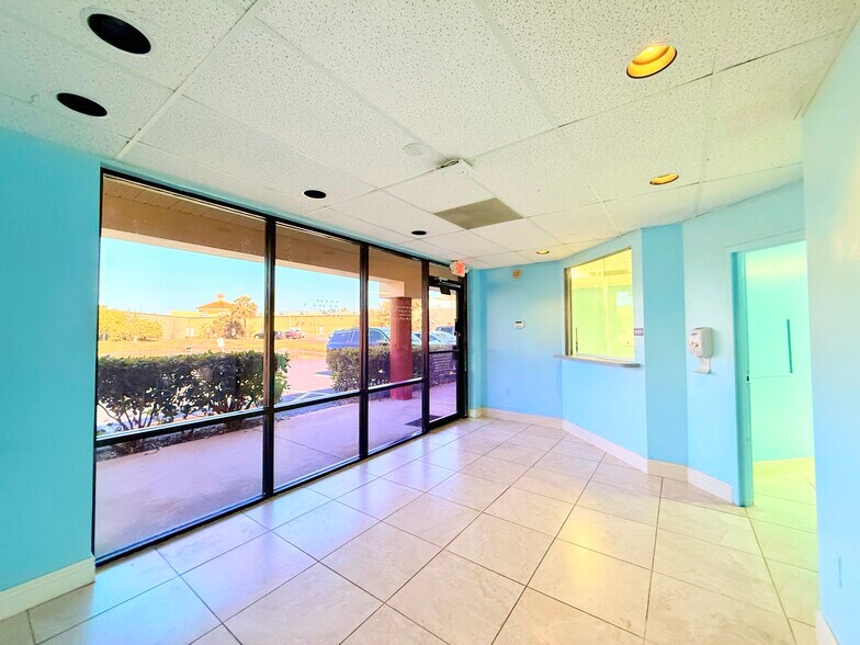 More Photos Of 4545 Pleasant Hill Rd, Kissimmee Medical For Lease