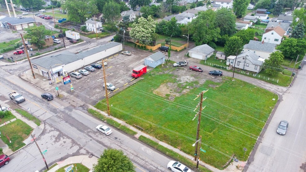 Primary Photo Of 778 E Hudson St, Columbus Freestanding For Sale