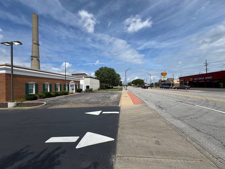 More Photos Of 2680 State Rd, Cuyahoga Falls Office For Sale