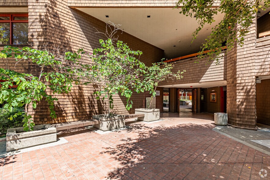 More Photos Of 1545 Hotel Cir S, San Diego Unknown For Lease