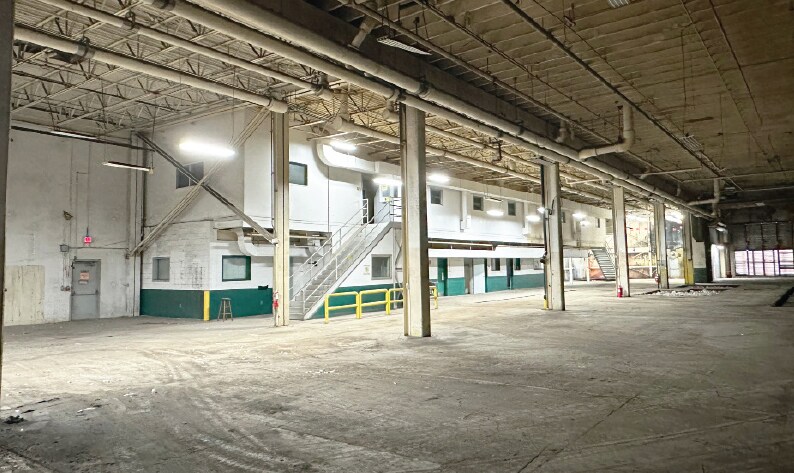 More Photos Of 3811 Kimwell Dr, Winston-Salem Warehouse For Sale