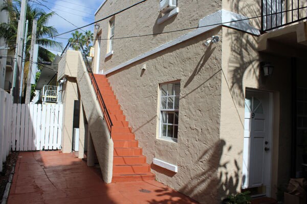 More Photos Of 828 Pennsylvania Ave, Miami Beach Apartments For Sale