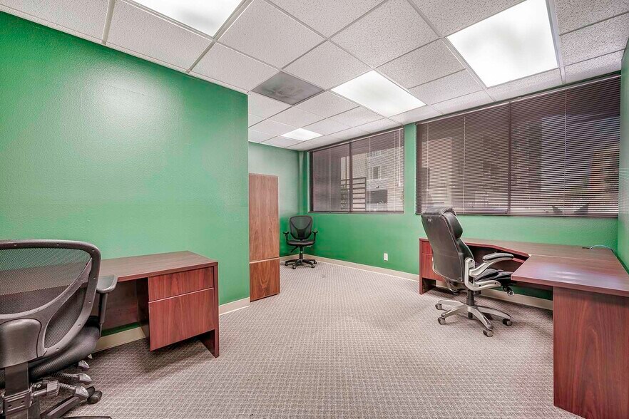 More Photos Of 333 W Broadway, Long Beach Medical For Lease