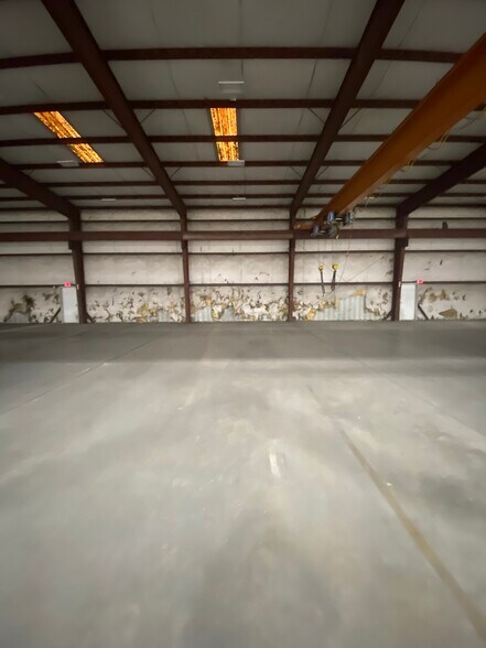 More Photos Of 21720 Martin Luther King Hwy, Maxton Industrial For Sale