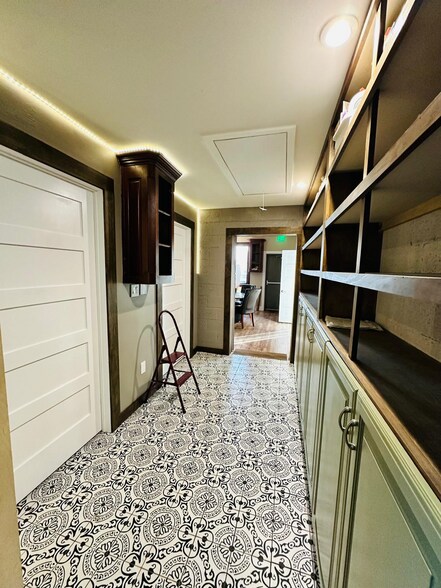 More Photos Of 6557 Baker Blvd, Richland Hills Flex For Sale