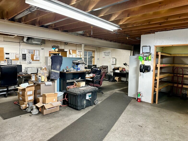 More Photos Of 212 S Pine River St, Ithaca Industrial For Sale