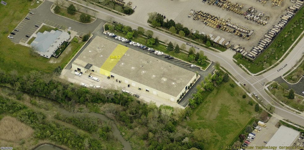 More Photos Of 2760 Beverly Dr, Aurora Warehouse For Sale