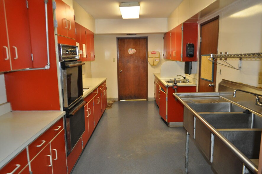More Photos Of 3675 Riverdale Rd, Memphis Daycare Center For Sale