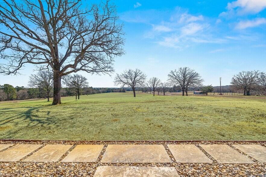 More Photos Of 21482 FM 16 W, Lindale Land For Sale