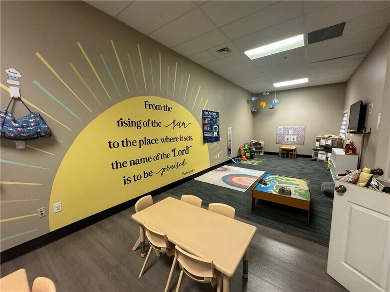 More Photos Of 1705 S Walton Blvd, Bentonville Office For Sale