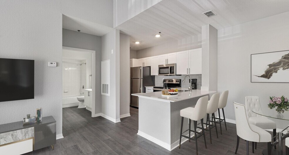 More Photos Of 5501 110th Ave N, Pinellas Park Apartments For Sale