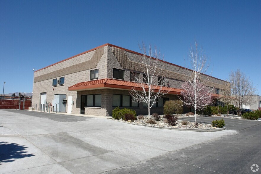 Primary Photo Of 3570 Barron Way, Reno Warehouse For Lease