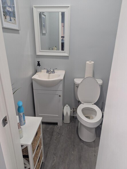 More Photos Of 16119 Clark Ave, Bellflower General Retail For Lease