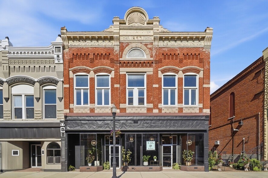 Primary Photo Of 209 N Main St, Delphos Restaurant For Sale