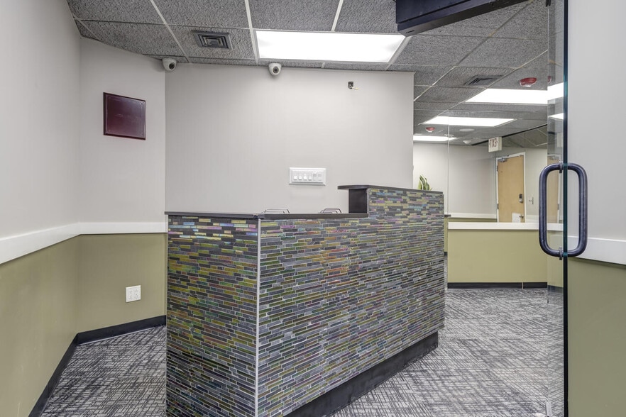 More Photos Of 1575 Hillside Ave, New Hyde Park Medical For Sale