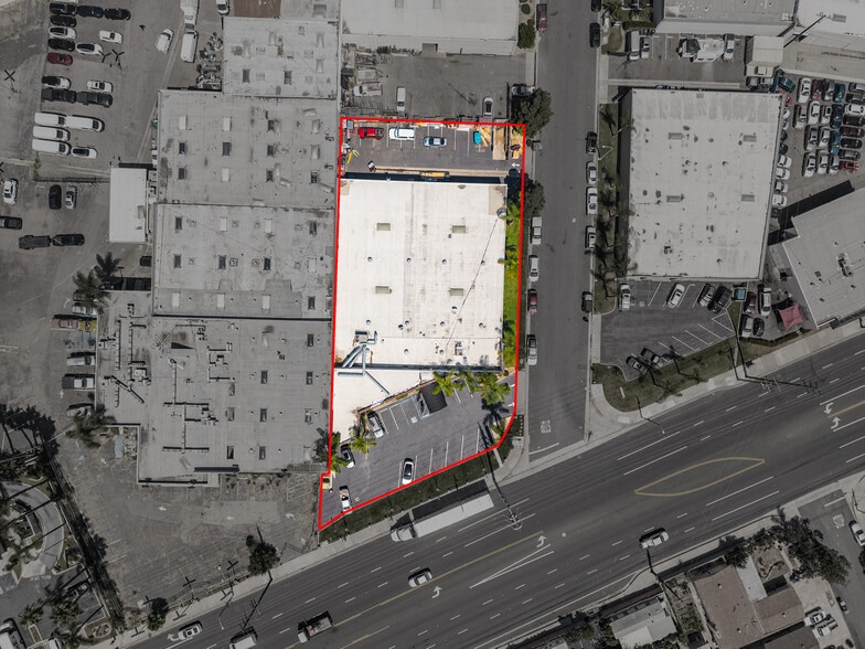 More Photos Of 735 W Orangethorpe Ave, Placentia Warehouse For Sale