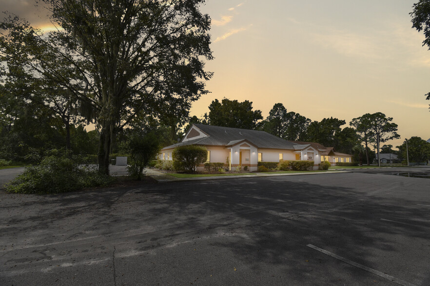 Primary Photo Of 205 Zeagler Dr, Palatka Unknown For Lease