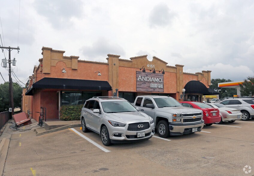 More Photos Of 4151 Belt Line Rd, Addison Unknown For Lease