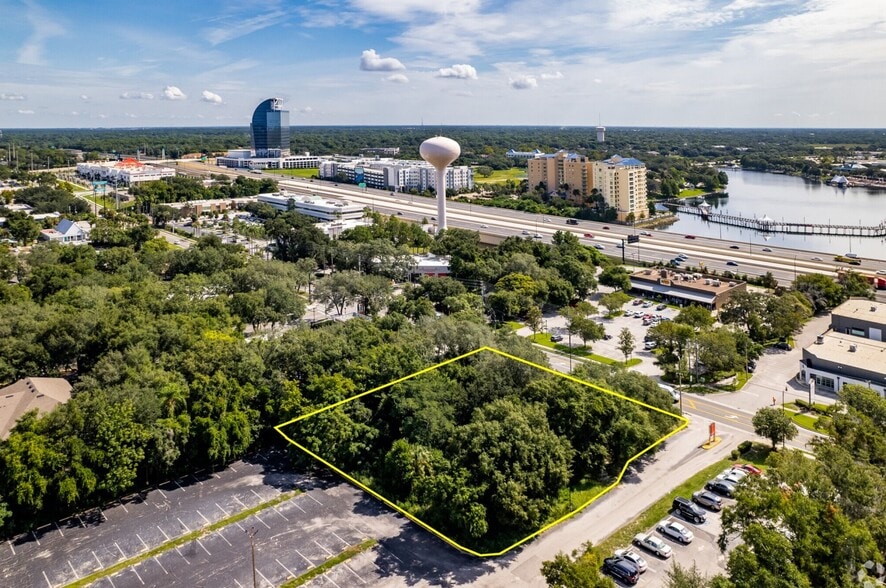More Photos Of 286 Douglas Ave, Altamonte Springs General Retail For Lease