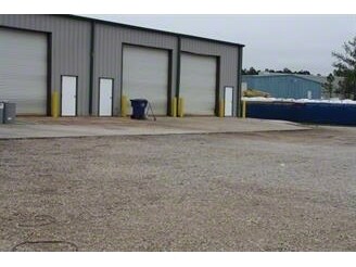 More Photos Of 131 Industrial Dr, Slidell Warehouse For Lease