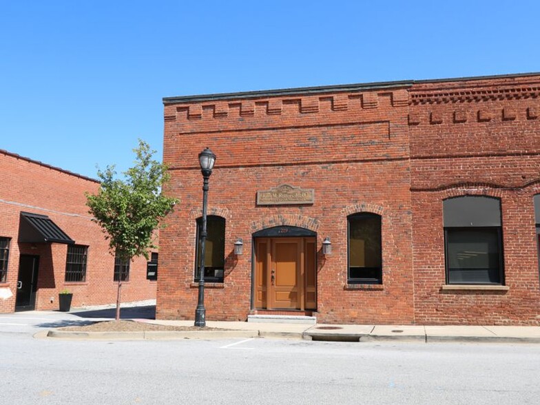 Primary Photo Of 219 Randall St, Greer Office For Sale