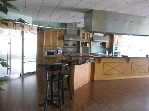 More Photos Of 1035 E Brandon Blvd, Brandon Office For Lease