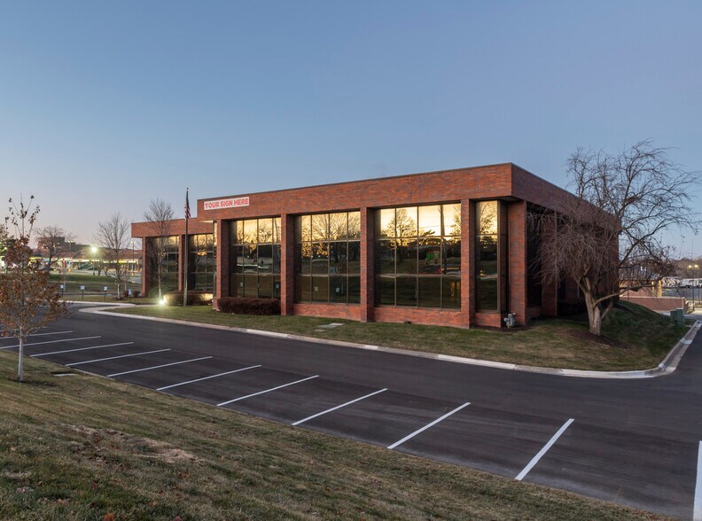 More Photos Of 10990 Quivira Rd, Overland Park Office For Lease