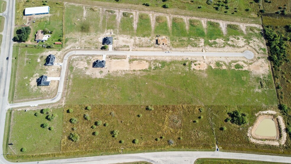 More Photos Of FM 236 & NW Zac Lents Pkwy, Victoria Land For Sale
