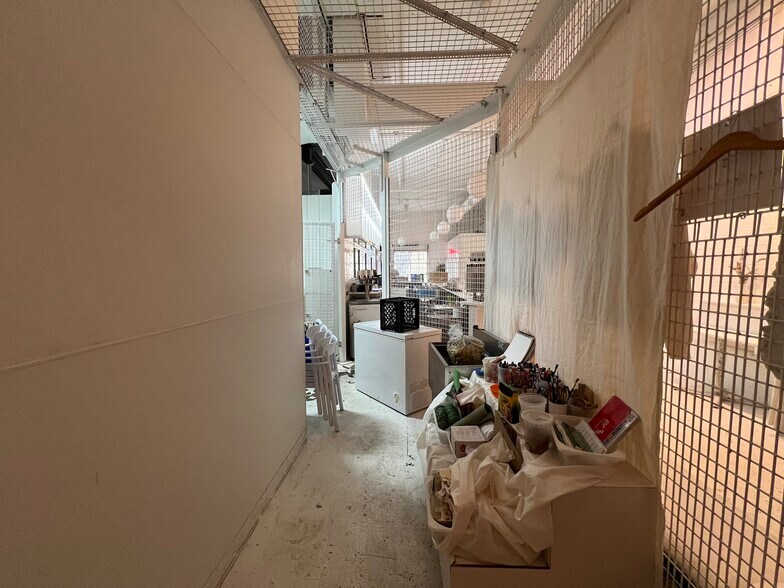 More Photos Of 1401-1431 Northern Ct, Madison General Retail For Sale