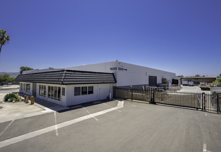 More Photos Of 1545-1555 La Mirada Dr, San Marcos Unknown For Lease