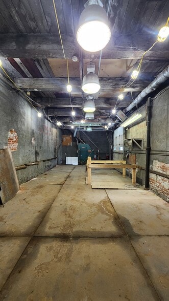 More Photos Of 51 Harding St, Worcester Warehouse For Sale