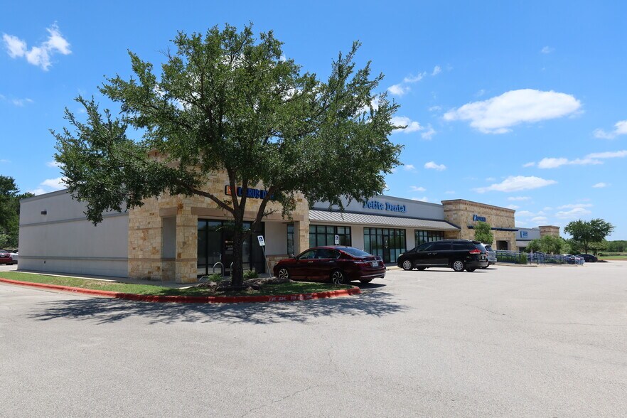 More Photos Of 9001 Brodie Ln, Austin Unknown For Lease