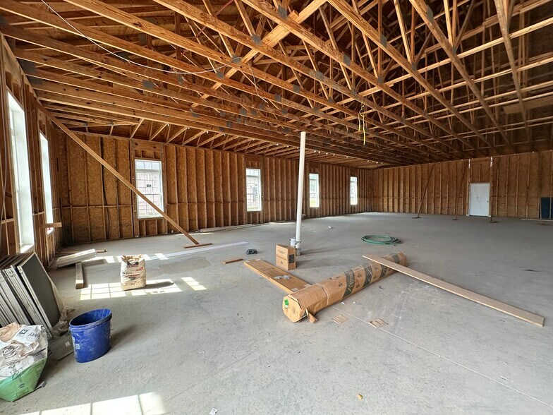 More Photos Of 104 Charles Andrew Dr, Vidalia Office For Lease