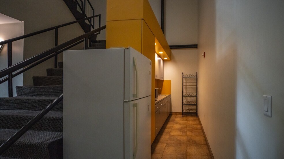 More Photos Of 6000 Park of Commerce Blvd, Boca Raton Distribution For Lease