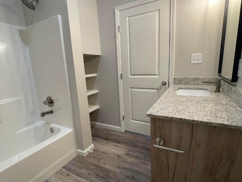 More Photos Of 171-181 Southside St, Sulphur Apartments For Sale