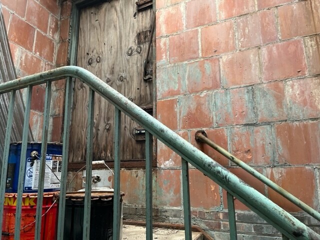 More Photos Of 6-8 N Broadway, Yonkers General Retail For Sale