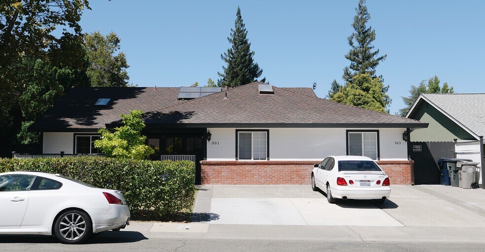 Primary Photo Of 301 Rivergate Way, Sacramento Multifamily For Sale