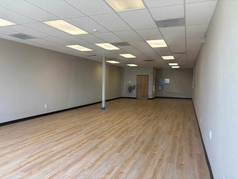 More Photos Of 317 Lake Blvd, Redding Freestanding For Lease