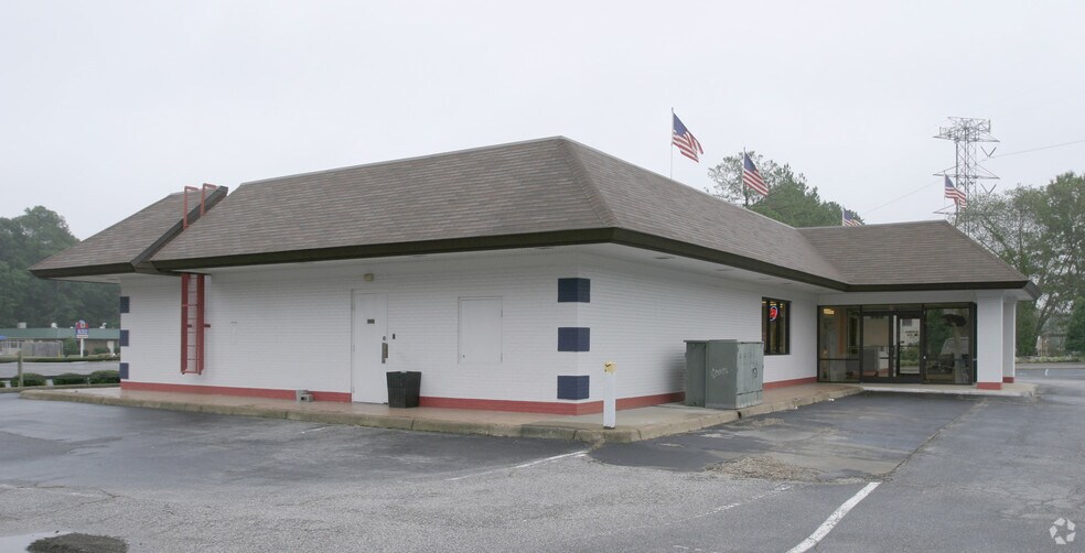 More Photos Of 4340 George Washington Mem Hwy, Yorktown Freestanding For Sale