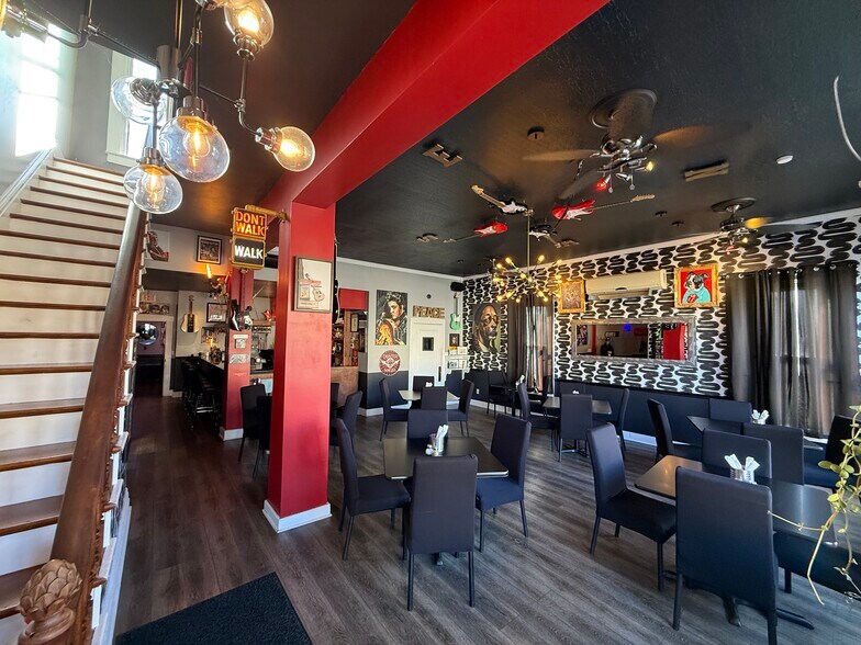 More Photos Of 709 W Main St, Madison General Retail For Sale