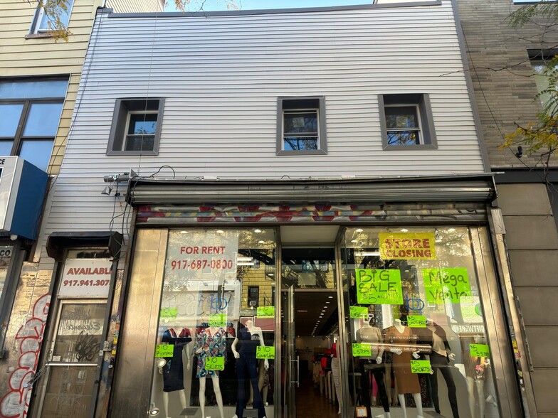 Primary Photo Of 39 Graham Ave, Brooklyn Storefront Retail Office For Lease