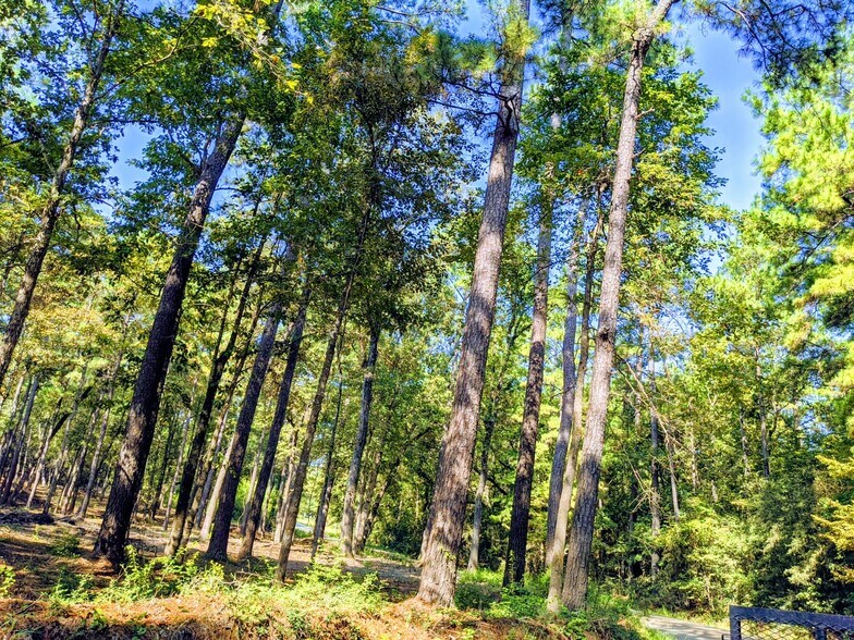 More Photos Of 1948 County Rd, Goodrich Specialty For Sale