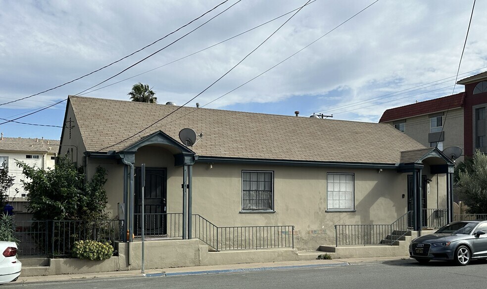 More Photos Of 4515 35th Pl, San Diego Apartments For Sale
