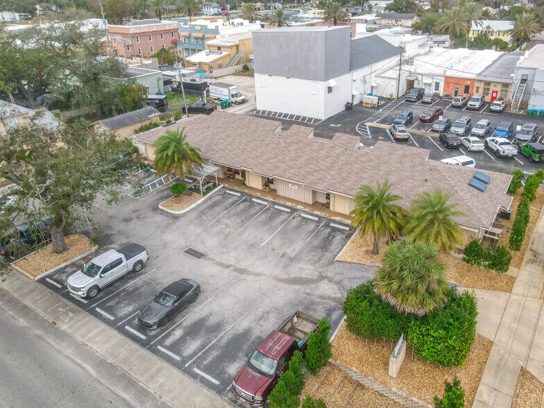 More Photos Of 405 Downing St, New Smyrna Beach Medical For Sale
