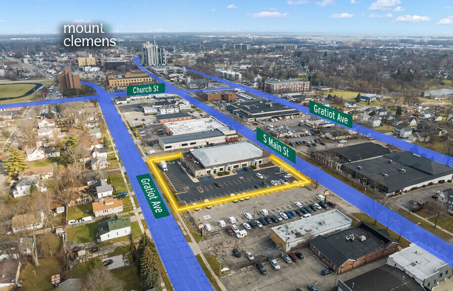 More Photos Of 176 S Main St, Mount Clemens Office For Lease