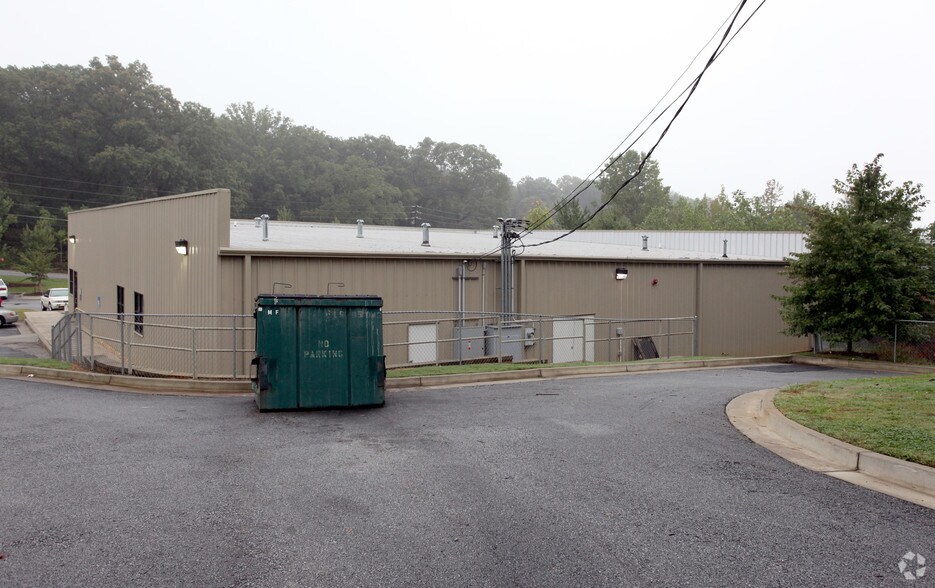More Photos Of 2701 Evans Mill Rd, Lithonia Medical For Lease