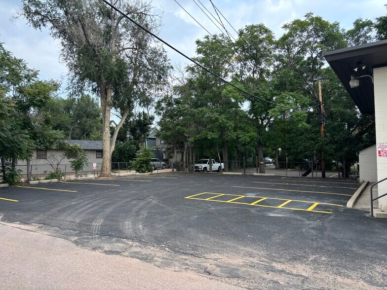 More Photos Of 218 E Willamette Ave, Colorado Springs Office For Sale